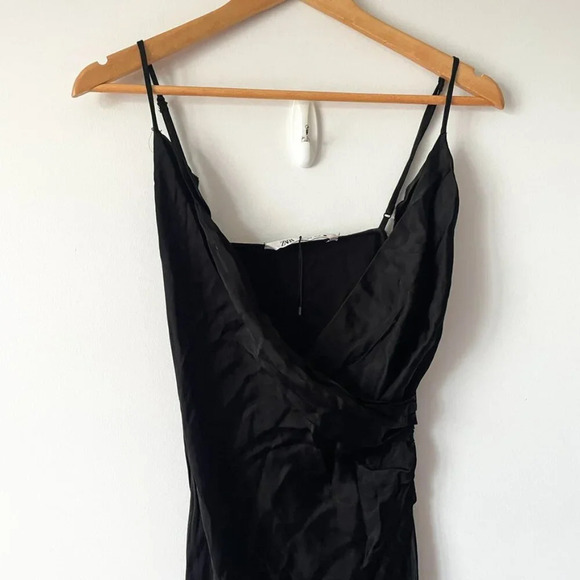 Zara Silky Satin Effect Surplus Midi Dress Black Blogger Fav Sz Small - Picture 6 of 10